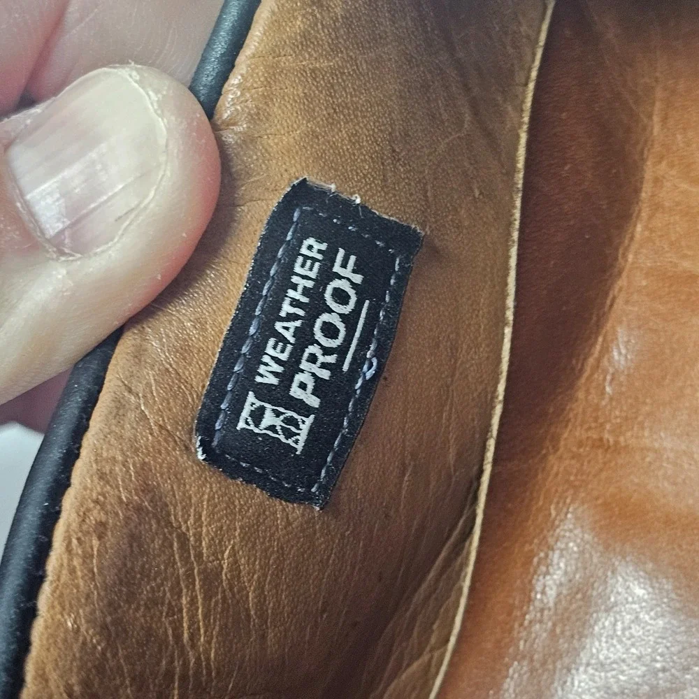 Allen Edmonds Freeport Weatherproof Penny Loafer Color Black, Size 11